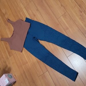 Avocado brand legging size xs-s